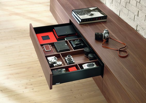 Ящик LEGRABOX pure (высота M 90,5, глубина 400 мм), для тонких фасадов, терра-черный